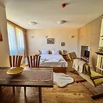 Apartment и за гости 