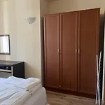и за гости 