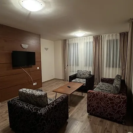 и стай за гости алекс Апартамент *